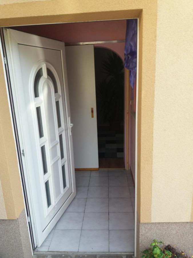 Apartment Tunel Hrušica エクステリア 写真